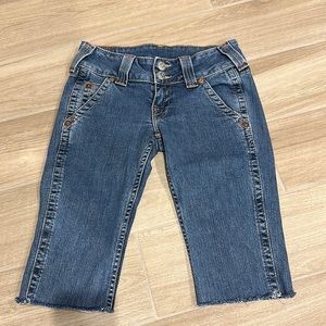 True Religion jeans shorts size 27 style Sammy